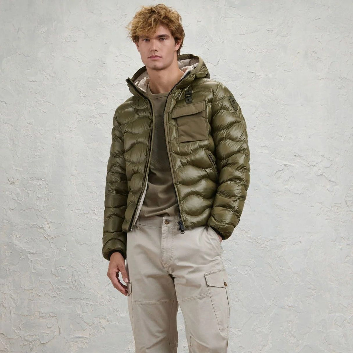 Blauer Bryant Jacke Dunkelgrün