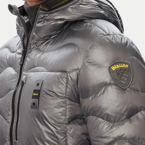 Blauer Wave Puffer Grau