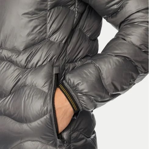 Blauer Wave Puffer Grau