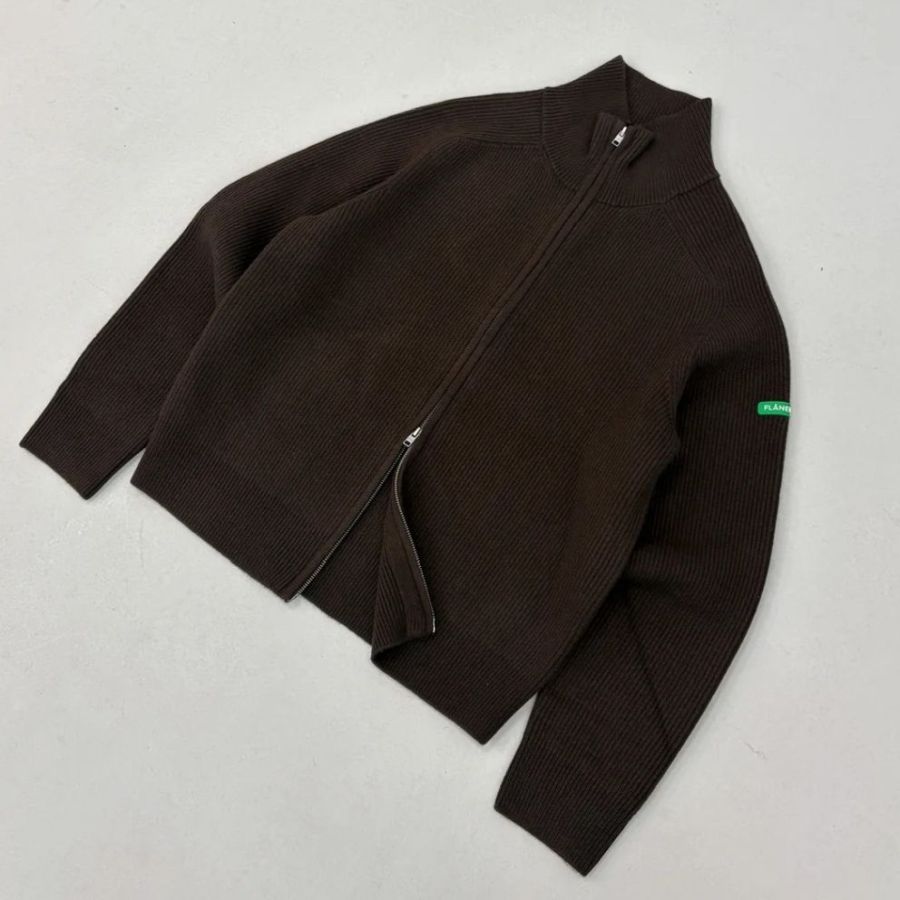 Flâneur Badge Knit Cardigan Braun