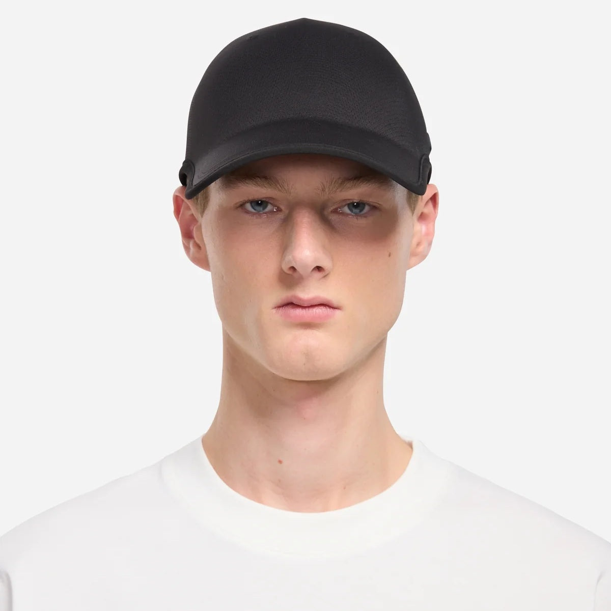 Flâneur Badge Seamless Cap Schwarz