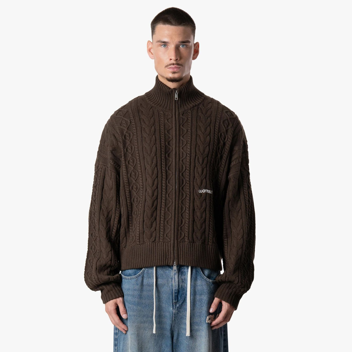 Quotrell Ease Cable Knitted Weste Braun