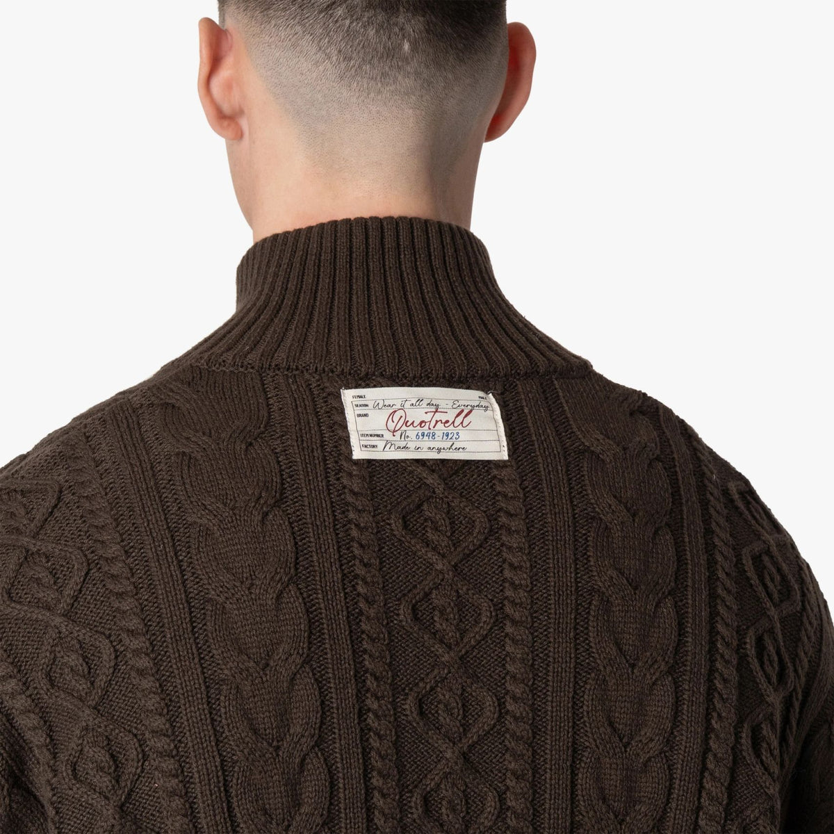 Quotrell Ease Cable Knitted Weste Braun
