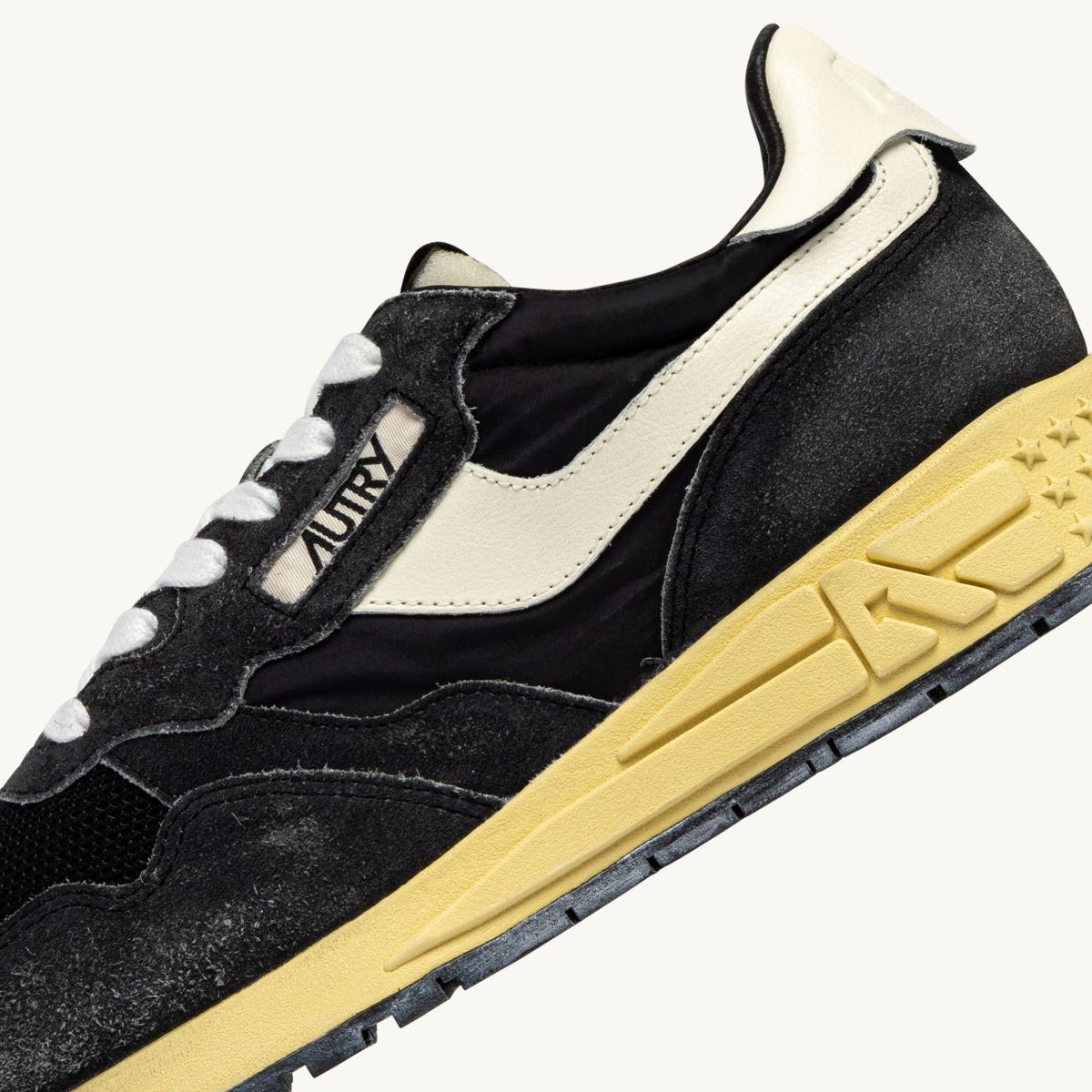 Autry Reelwind Low Sneaker Schwarz