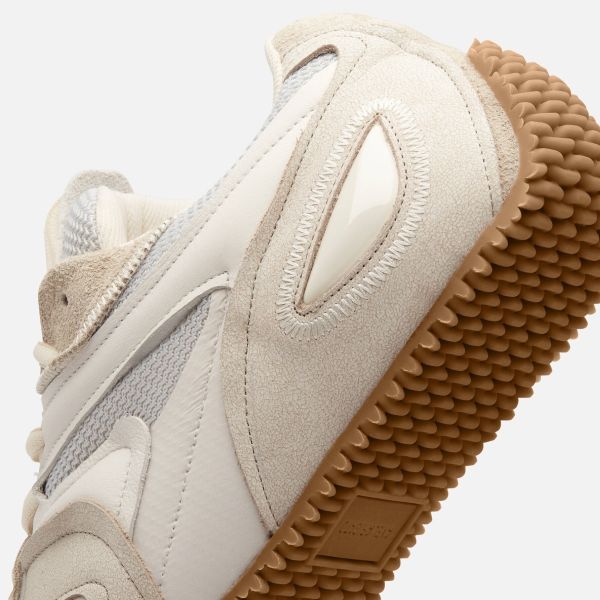 Axel Arigato Slow Runner Sneaker Off White