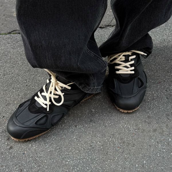 Axel Arigato Slow Runner Sneaker Zwart