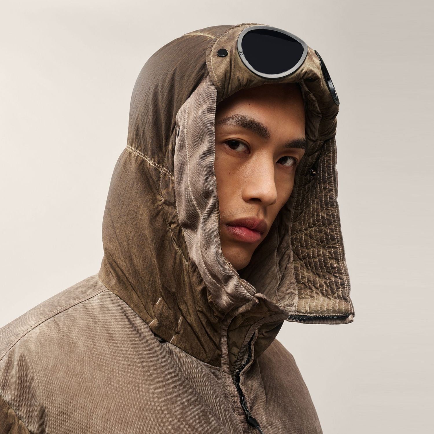CP Company Eco-Chrome R Mixed Goggle Daunen-Puffer Braun
