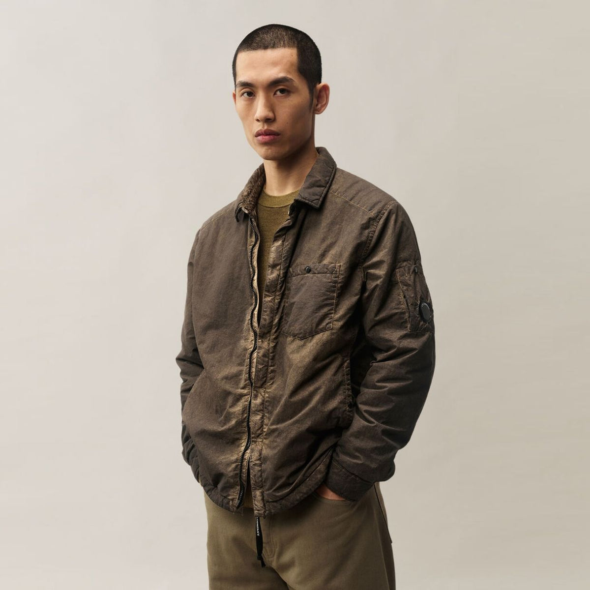 CP Company Flatt Nylon Lens Re-Colour Überhemd Braun