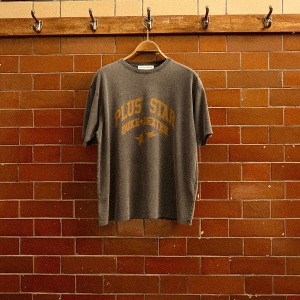 Duke + Dexter Plus Star Washed T-shirt Zwart