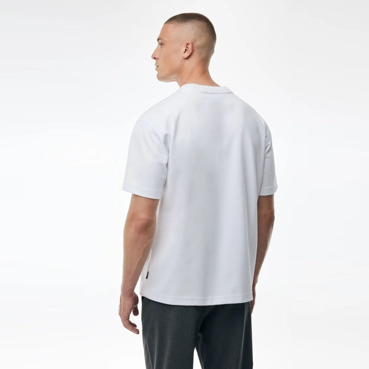 Genti Embroidered Logo T-shirt Weiß