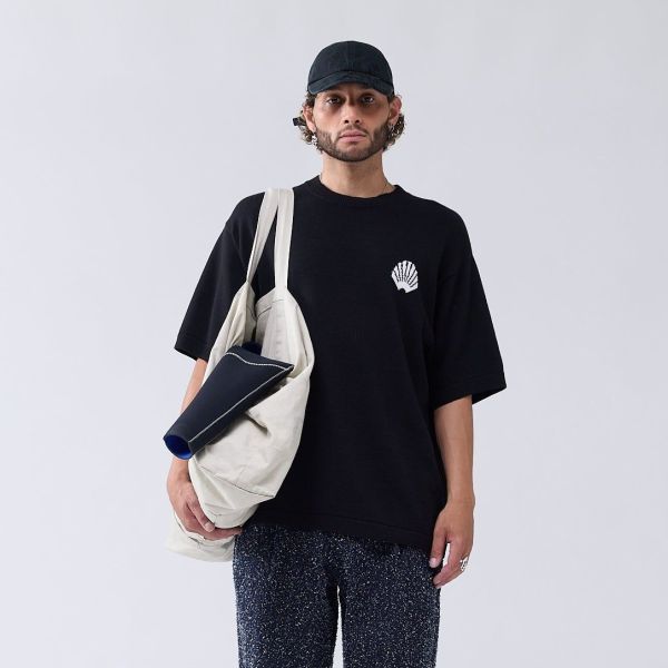 New Amsterdam Surf Association Knitted Logo T-shirt Zwart