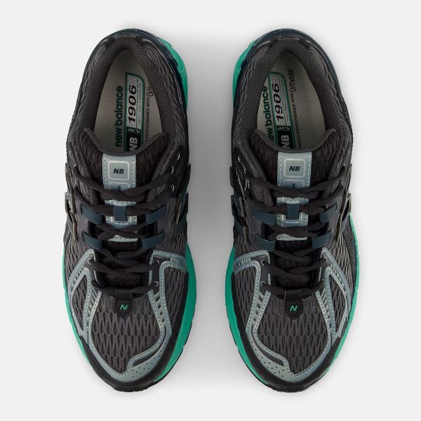 New Balance 1906R Sneaker Zwart