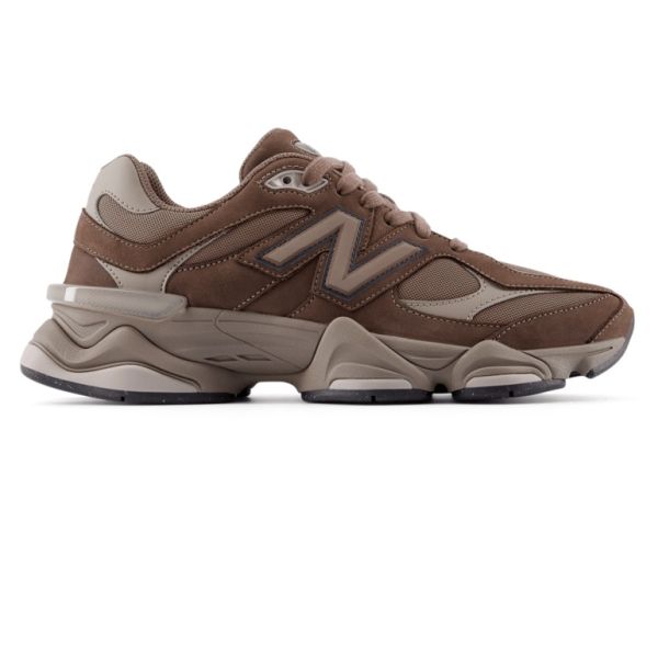 New Balance 9060 Sneaker Bruin