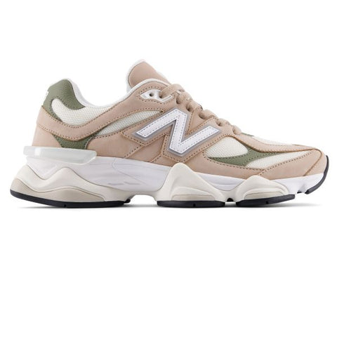New Balance 9060 Sneaker Beige/Grün