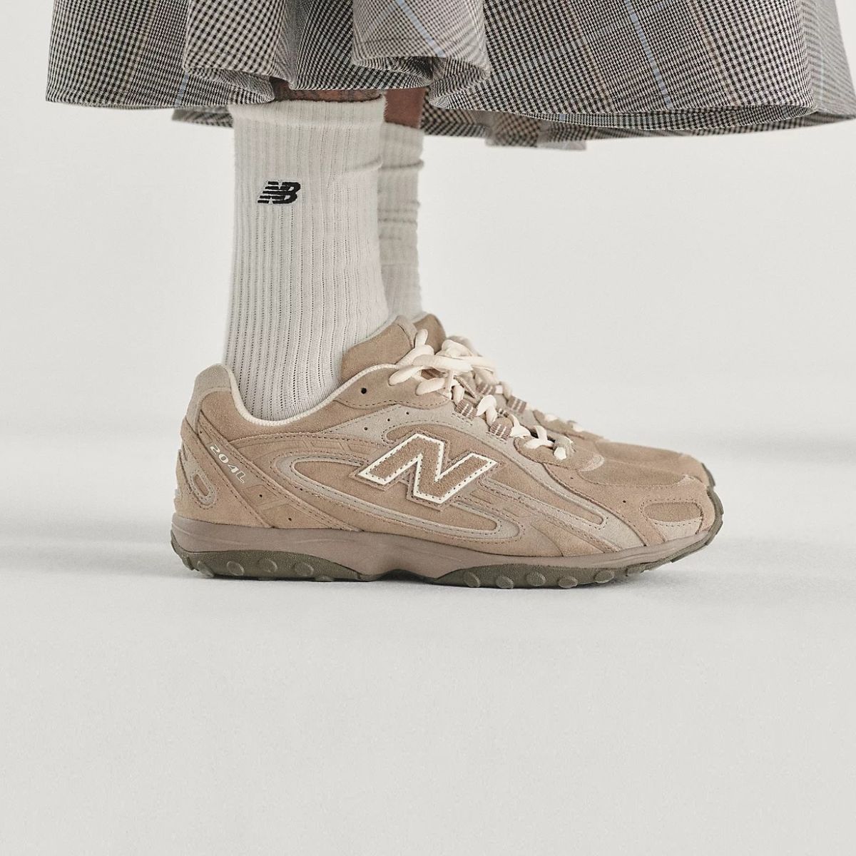 New Balance 204L Sneaker Beige
