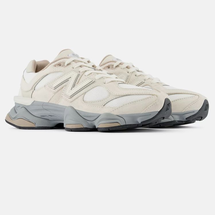 New Balance 9060 Sneaker Beige/Grau