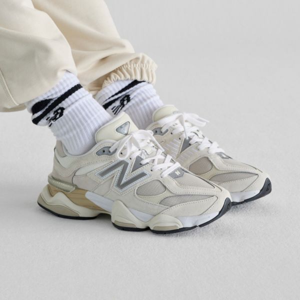 New Balance 9060 Sneaker Offwhite