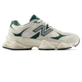 New Balance 9060 Sneaker Weiß/Dunkelgrün