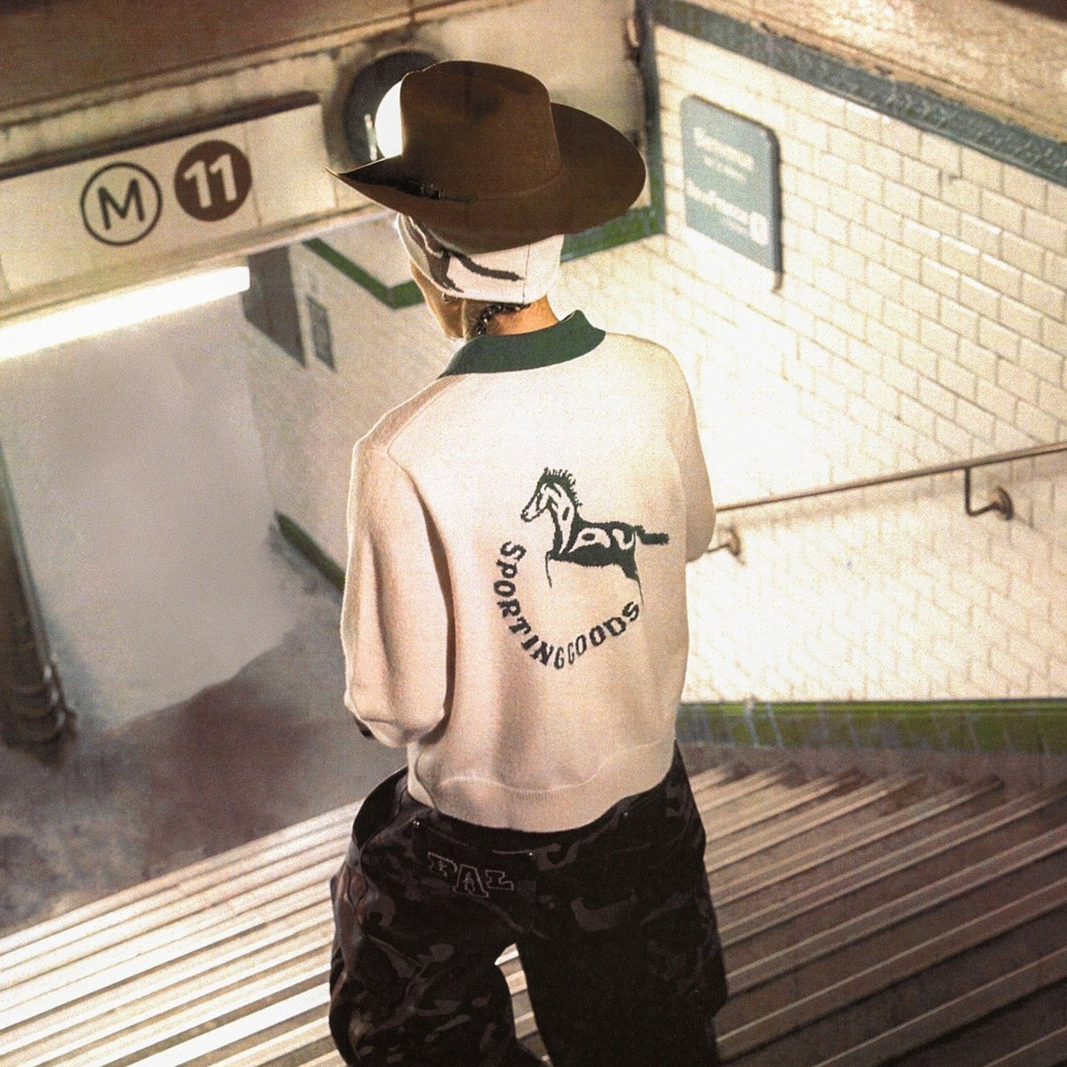 PAL Sporting Goods Gallop Balloon Knit Pullover Offwhite