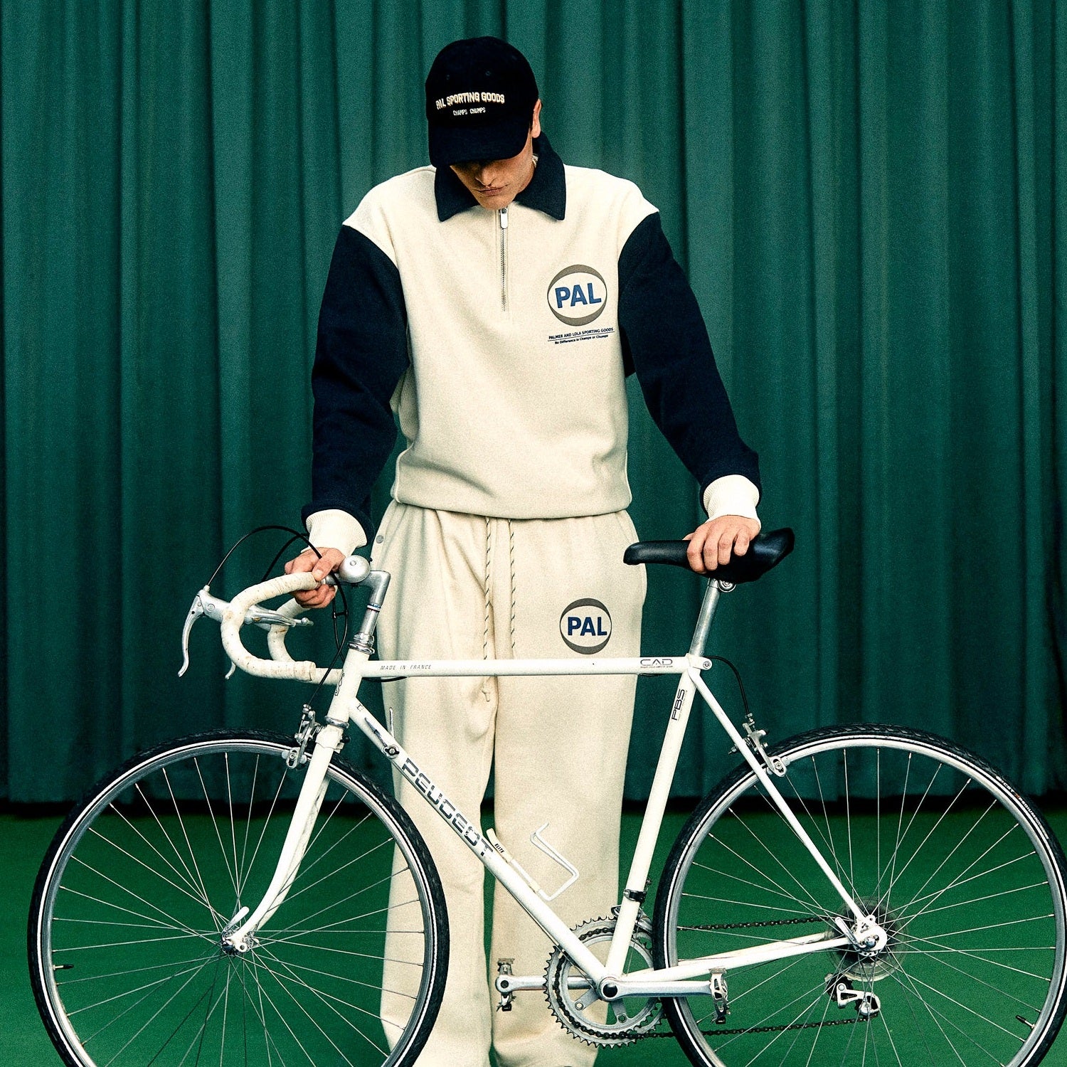 PAL Sporting Goods Pre-Game Half-Zip Pullover Offwhite/Marine
