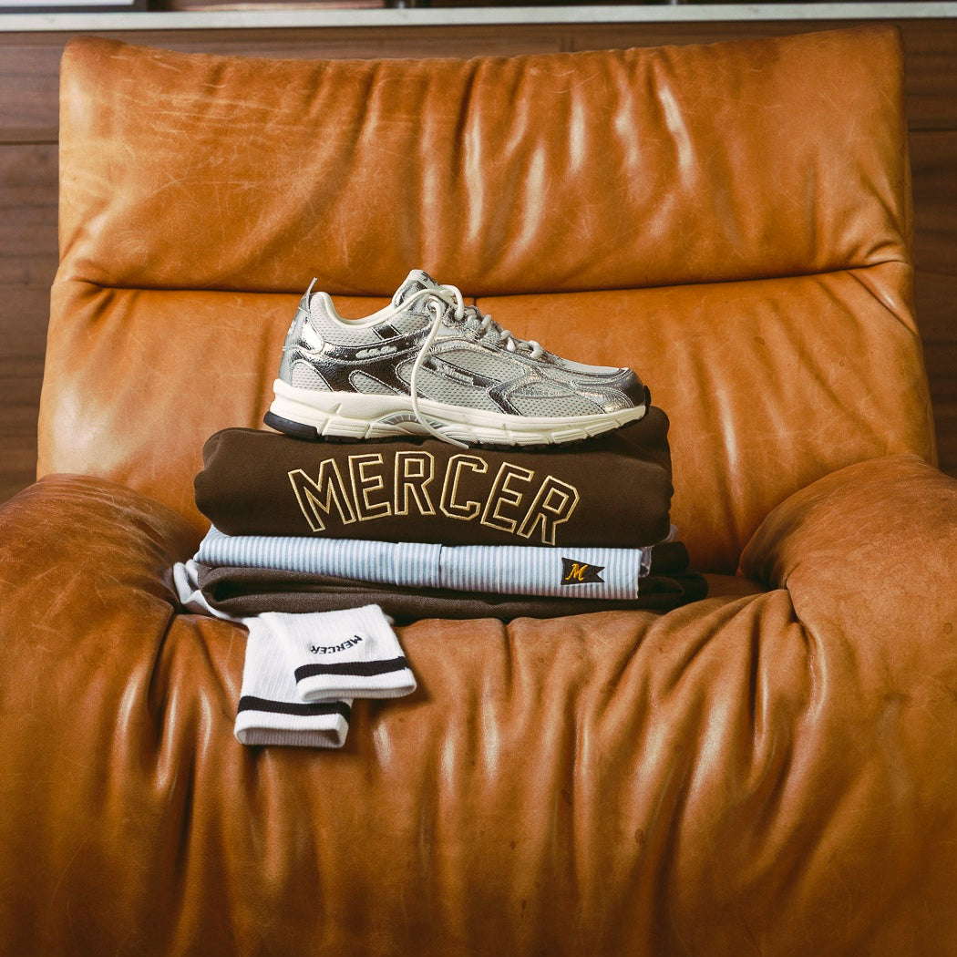 The Mercer Brand The Re-Run Cracked Sneaker Silber