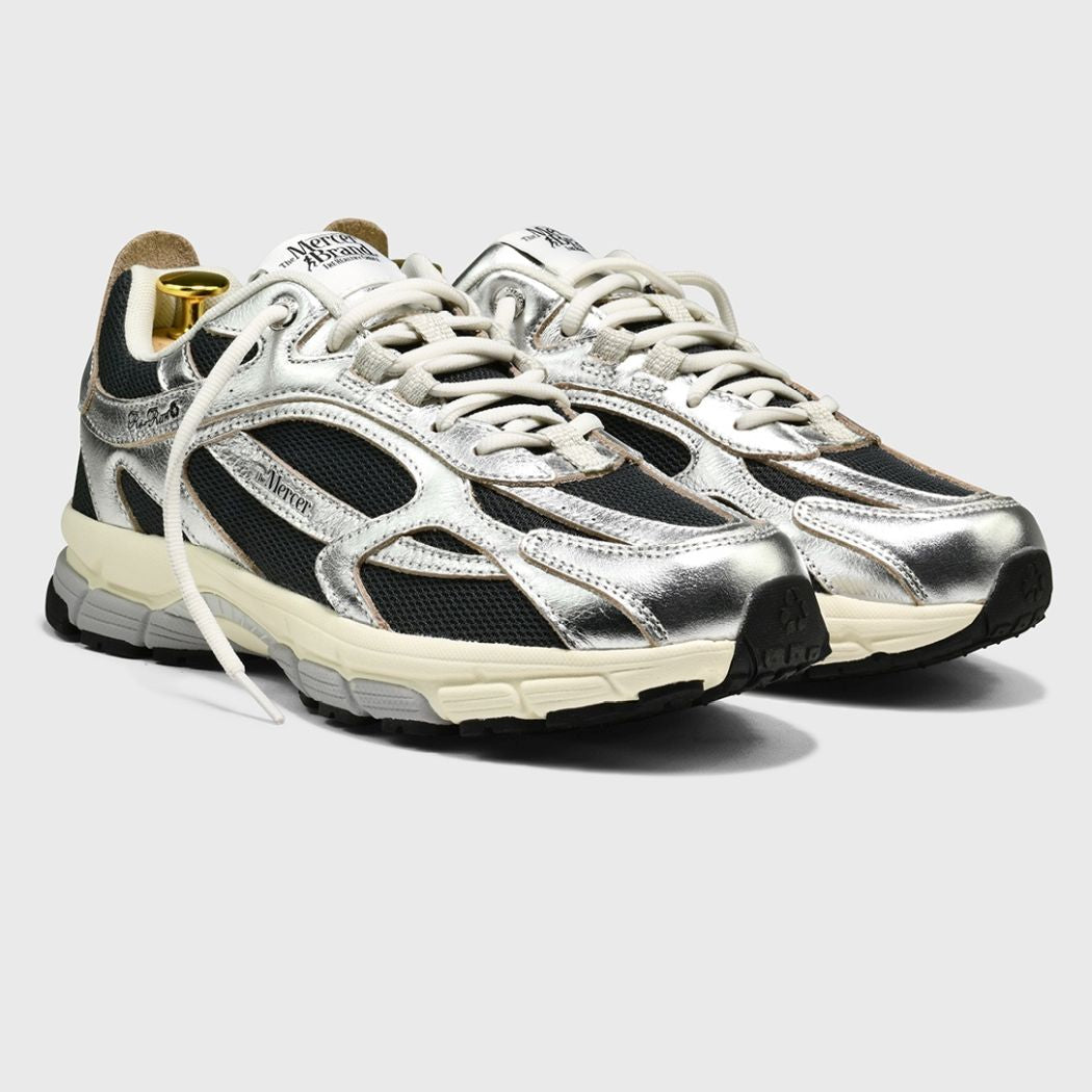 The Mercer Brand The Re-Run Pine Metallic Sneaker Silber/Anthrazit