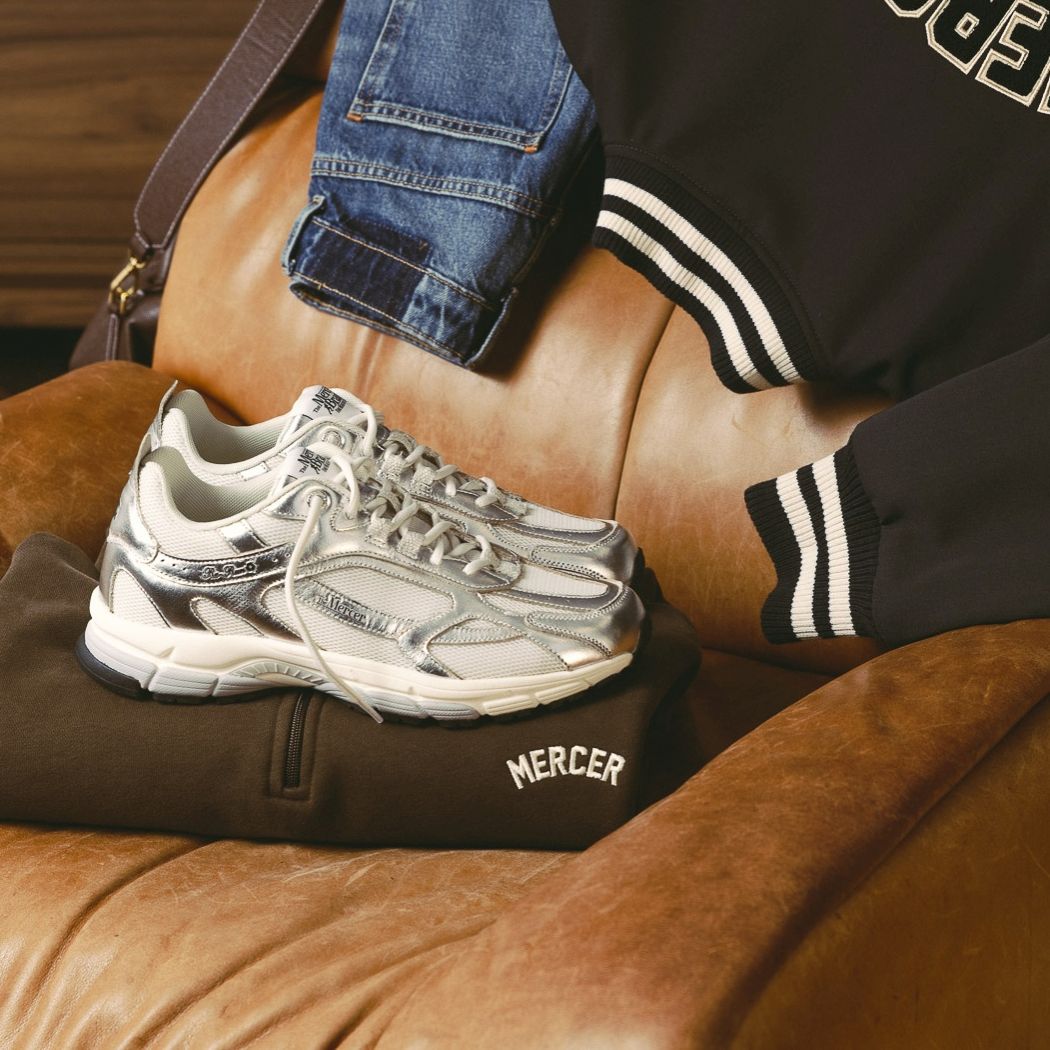 The Mercer Brand The Re-Run Pine Metallic Sneaker Silber