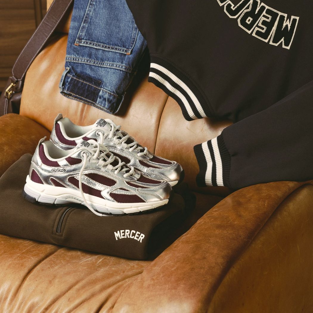 The Mercer Brand The Re-Run Pine Metallic Sneaker Silber/Bordeaux