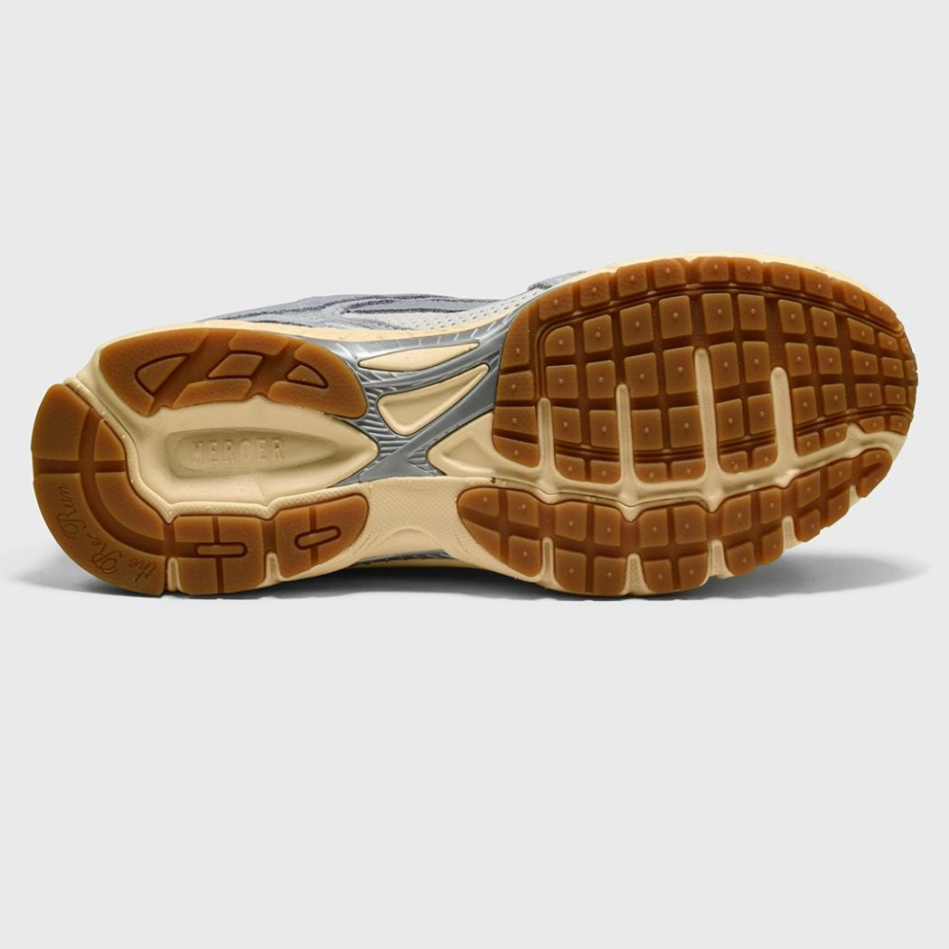 The Mercer Brand The Re-Run Vintage Sneaker Grau