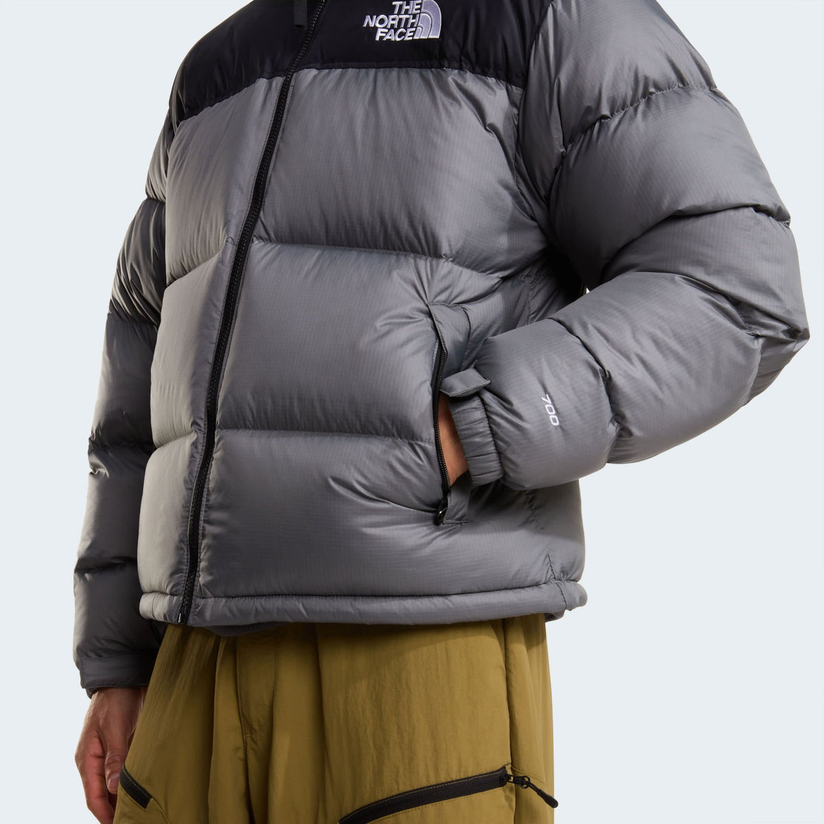 The North Face 1996 Retro Nuptse Jacke Grau