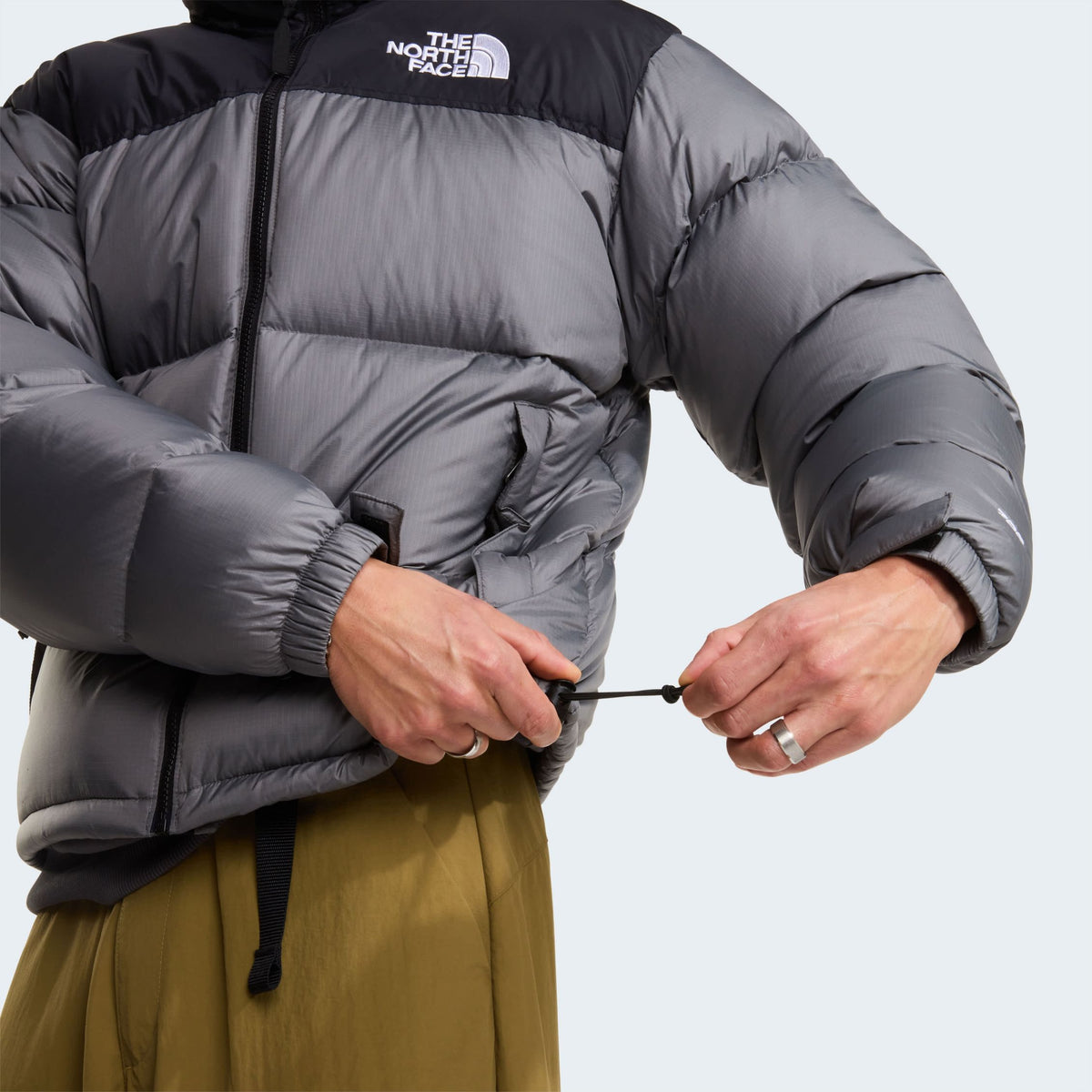The North Face 1996 Retro Nuptse Jacke Grau