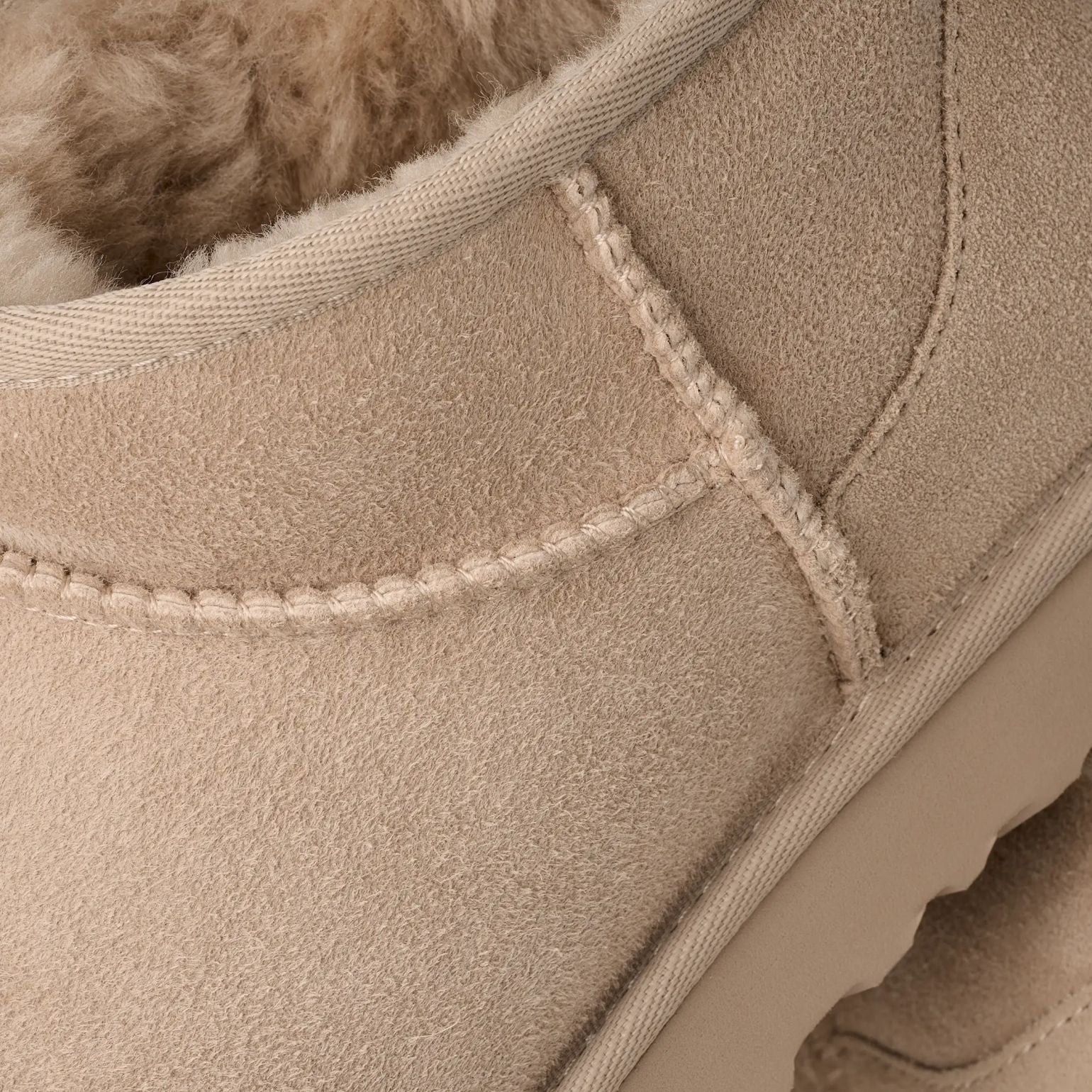 UGG Classic Ultra Mini Stiefel Beige