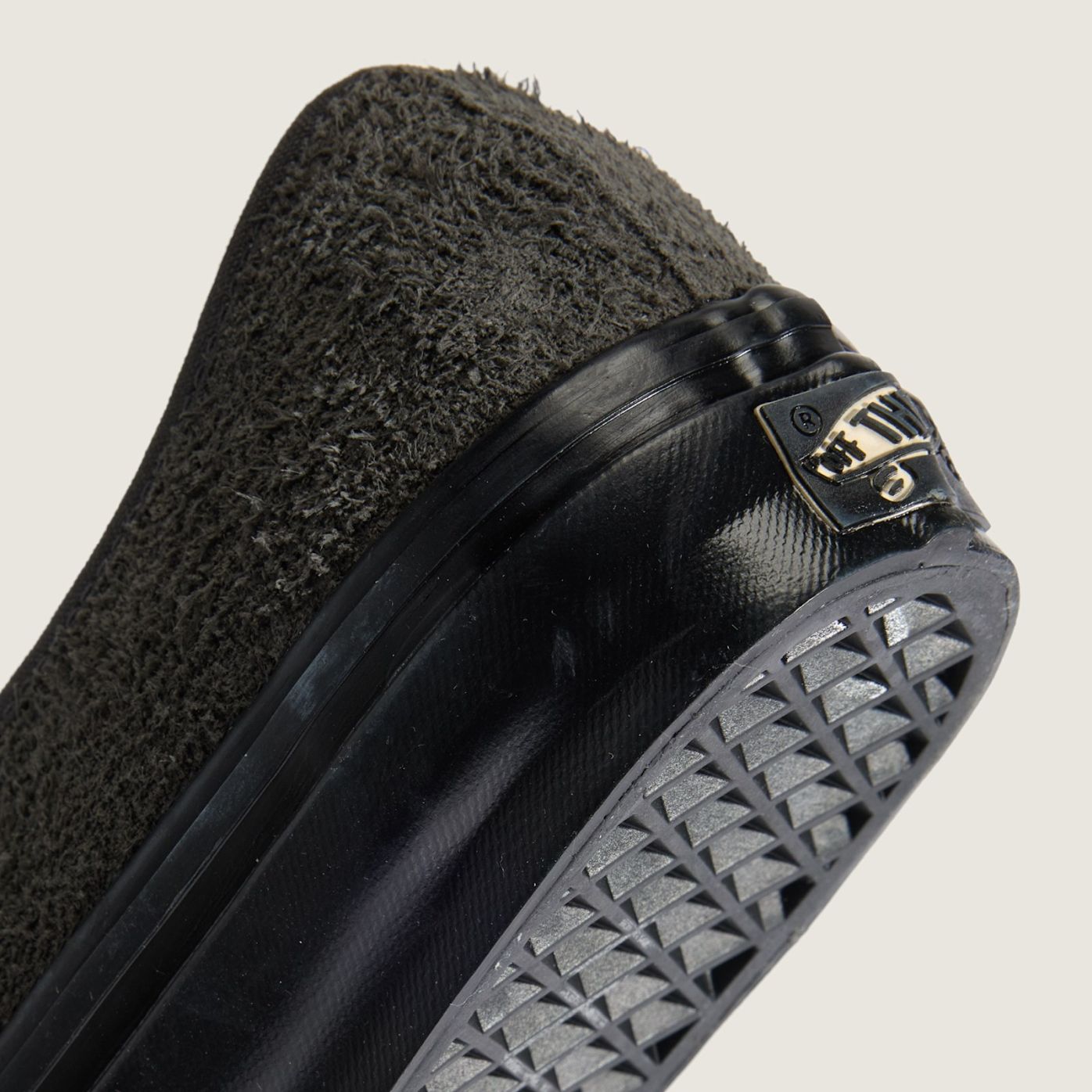 Vans LX Authentic 44 Hairy Sneaker Schwarz