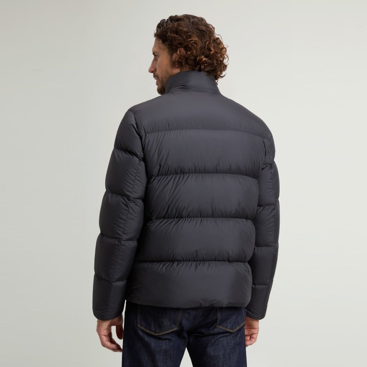 Woolrich Cloud Eagle Puffer Schwarz