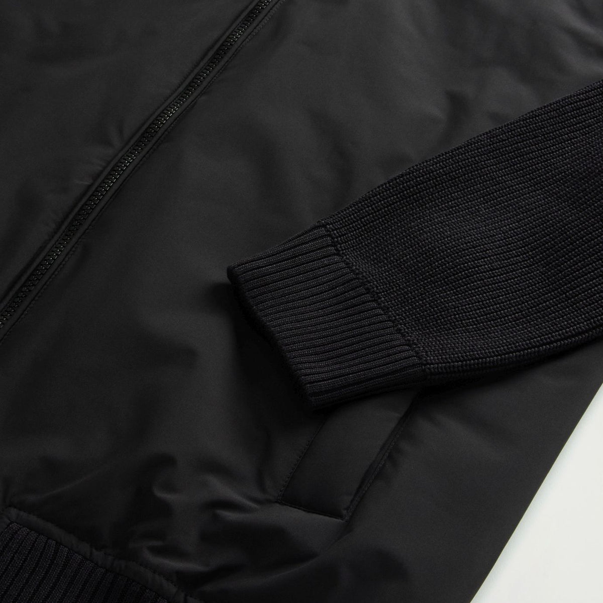 Woolrich Cloud Hybrid Jacke Schwarz