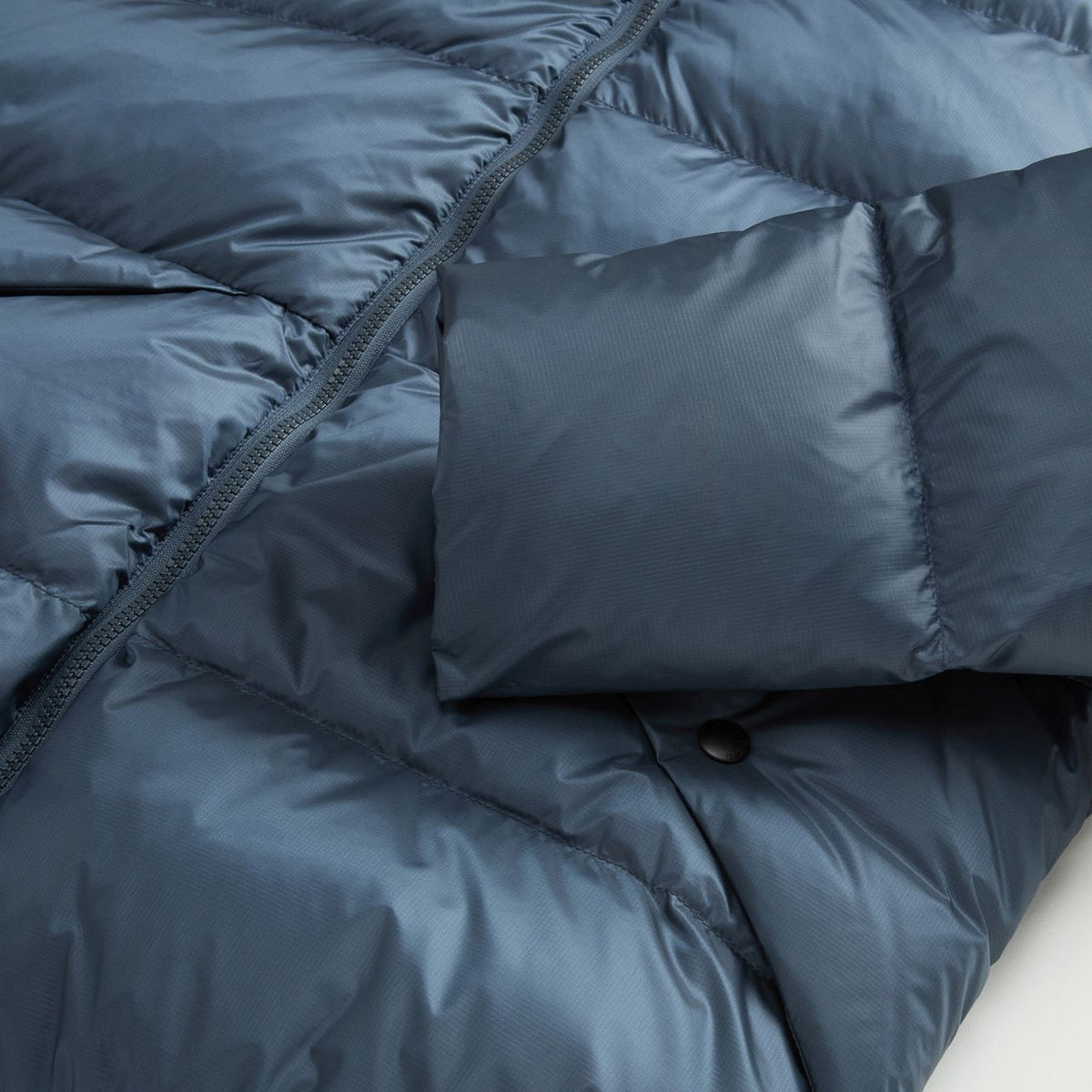 Woolrich Pertex Puffer Blau
