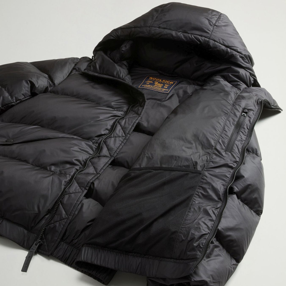 Woolrich Pertex Puffer Schwarz